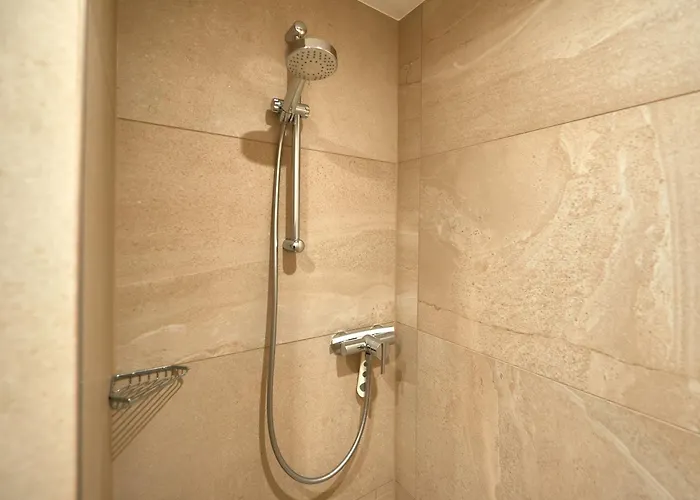 Seerose - 11 Sellin (Rugen)